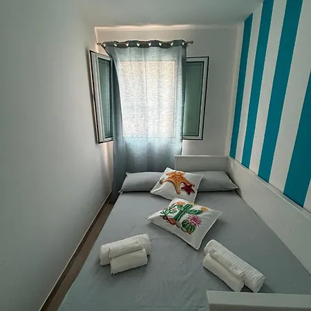 Trinacrie Home's Apartment *